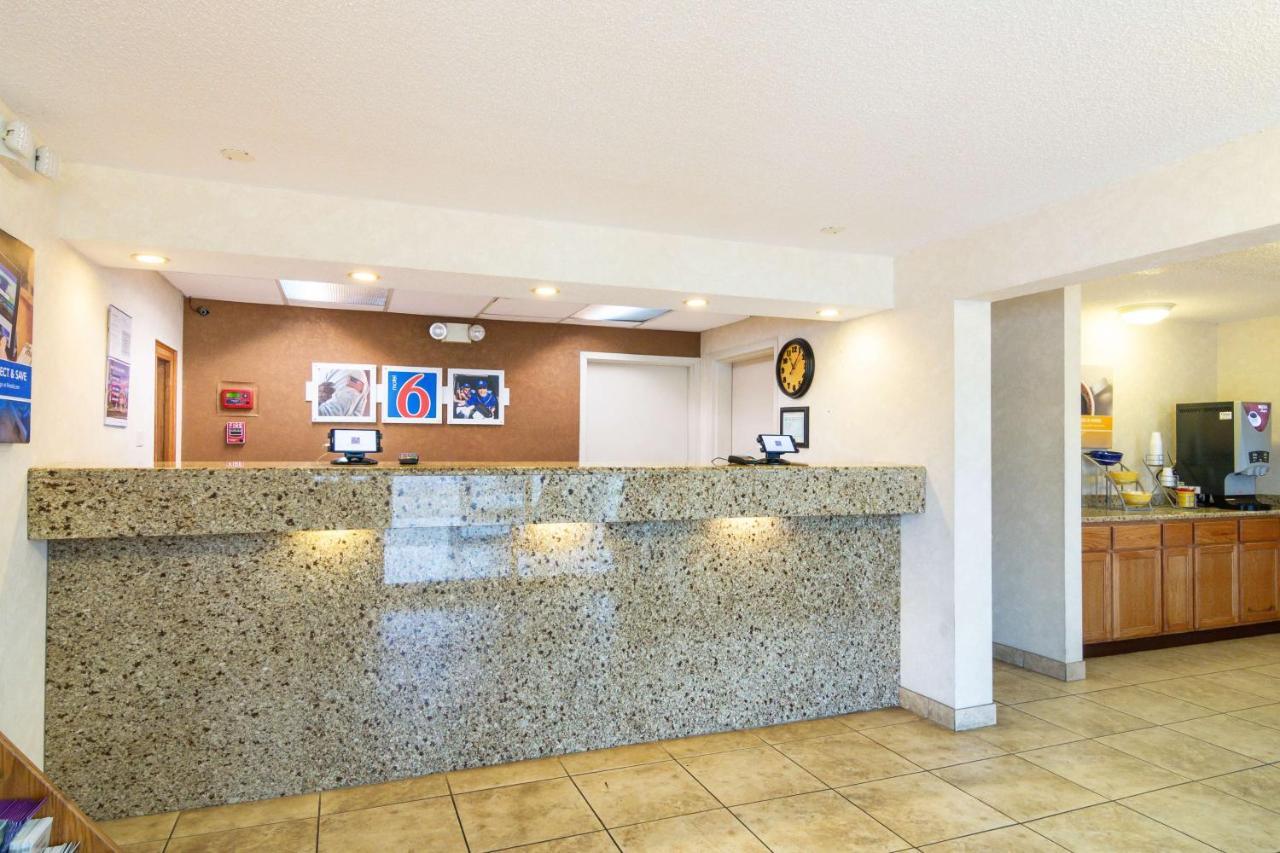 Motel 6-Alsip, Il Εξωτερικό φωτογραφία