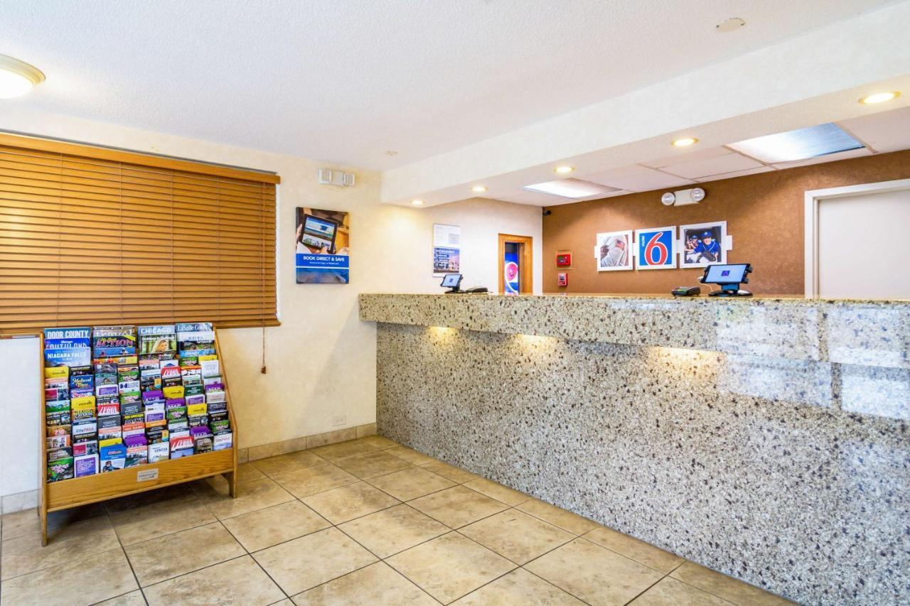 Motel 6-Alsip, Il Εξωτερικό φωτογραφία